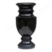 Ваза гранитная V34